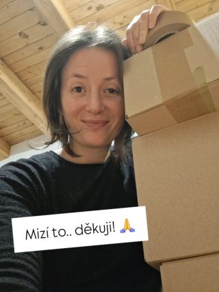 E-shop pomalu mizí.. radost i depka zároveň 😅 Všem, kdo nezaváhali, moc děkuji! 🙏 Ještě pořád můžete na kporodu.cz ulovit...